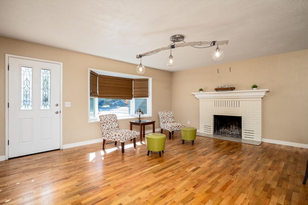 1461 Johnson Street, Medford, OR 97504