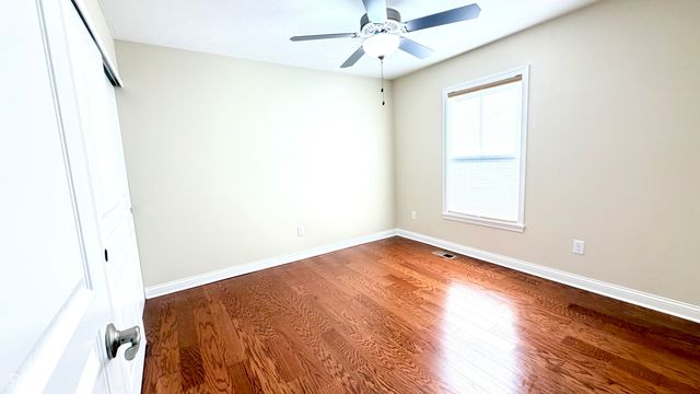 960 Miller Court, Greenfield, IN 46140