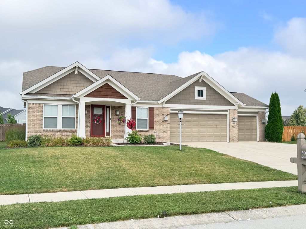 960 Miller Court, Greenfield, IN 46140