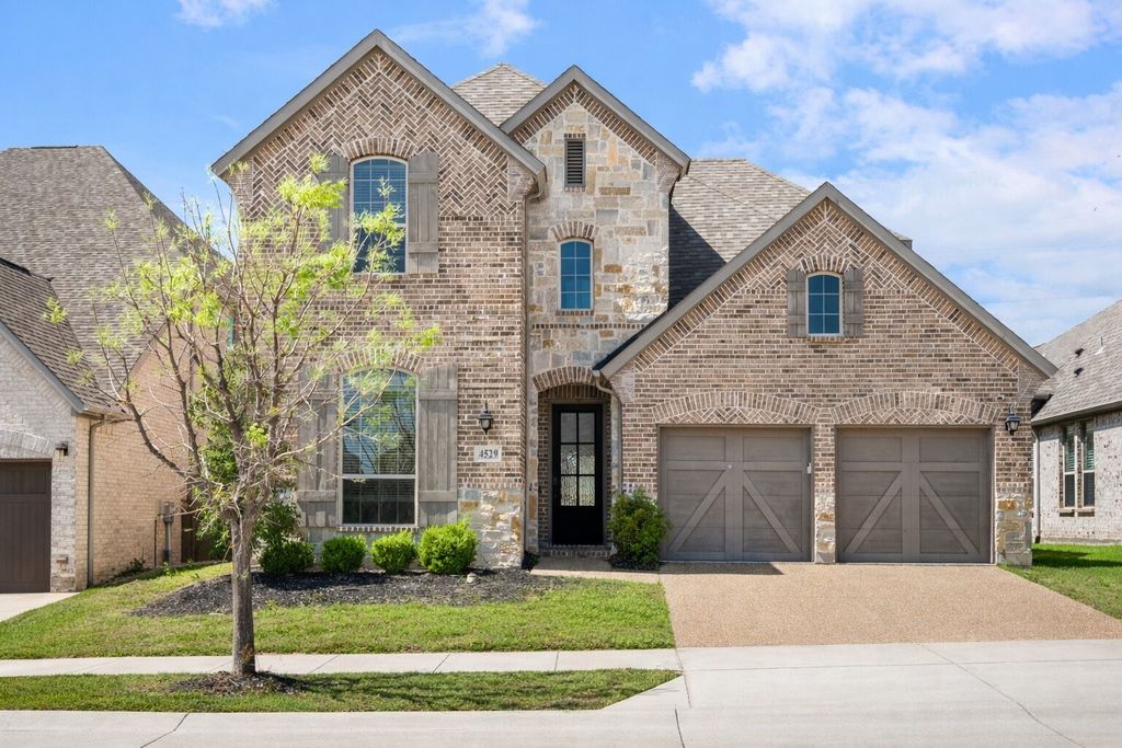 4529 Tall Knight Lane, Carrollton, TX 75010