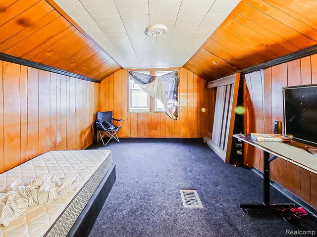 12675 August Street, Detroit, MI 48205