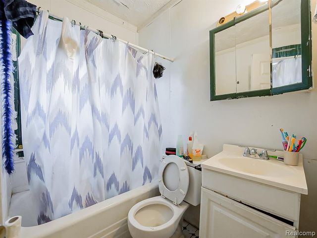 12675 August Street, Detroit, MI 48205