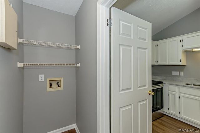 189 S Burbank Drive, Montgomery, AL 36117