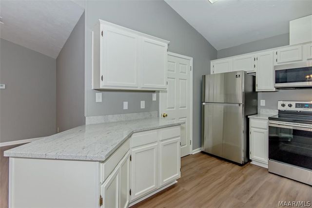 189 S Burbank Drive, Montgomery, AL 36117