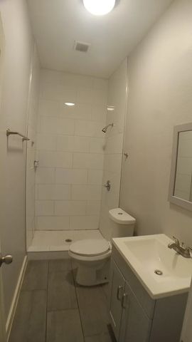 1509 W Page Avenue, Dallas, TX 75208