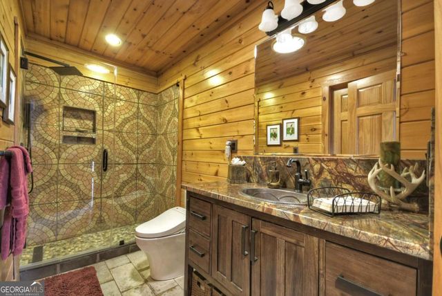 324 Cooper Creek Drive, Suches, GA 30572