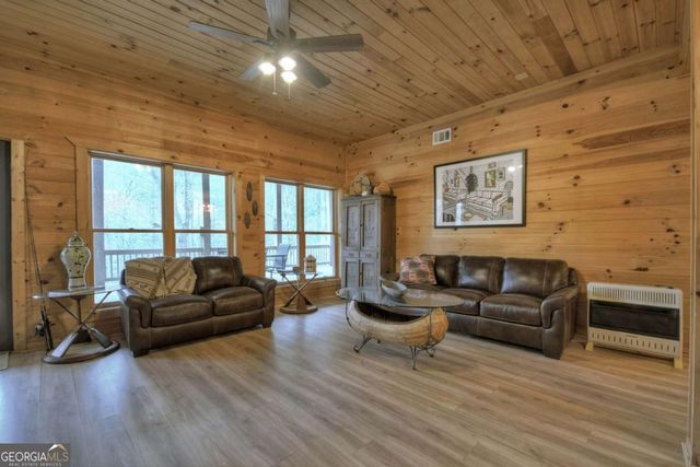324 Cooper Creek Drive, Suches, GA 30572