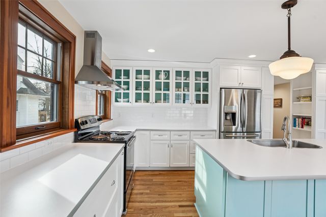 1331 42nd Street, Des Moines, IA 50311