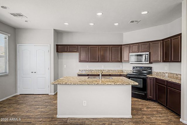 2318 S 100TH Lane, Tolleson, AZ 85353