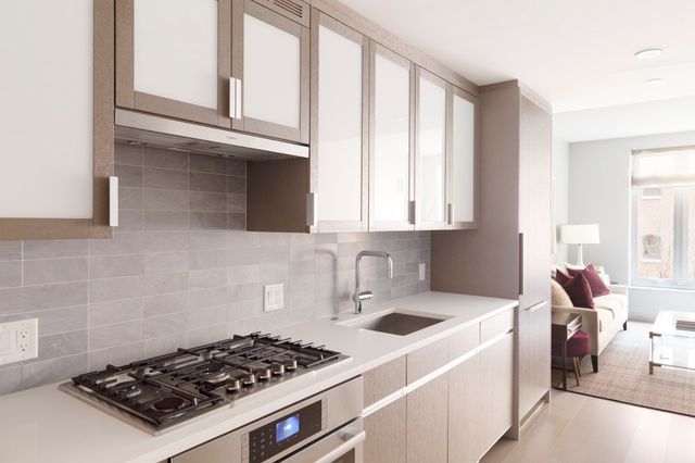 100 Lovejoy Wharf 7 P, Boston, MA 02114