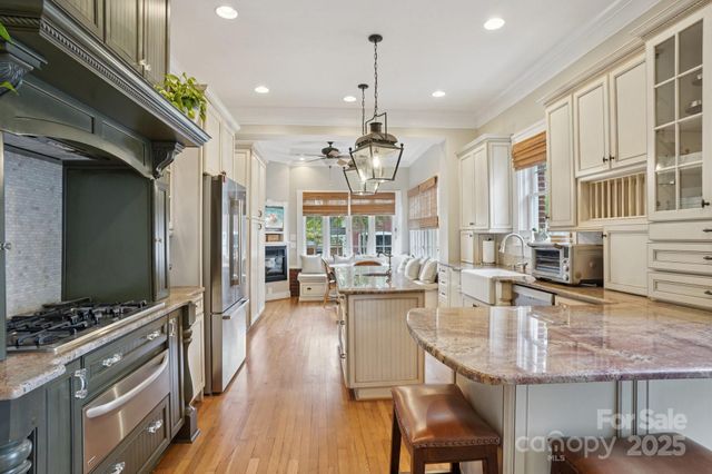 312 Union Street S, Concord, NC 28025