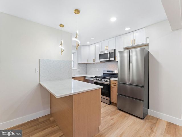 143 LA CASCATA TNHS, Clementon, NJ 08021