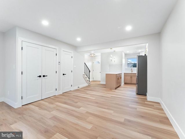 143 LA CASCATA TNHS, Clementon, NJ 08021