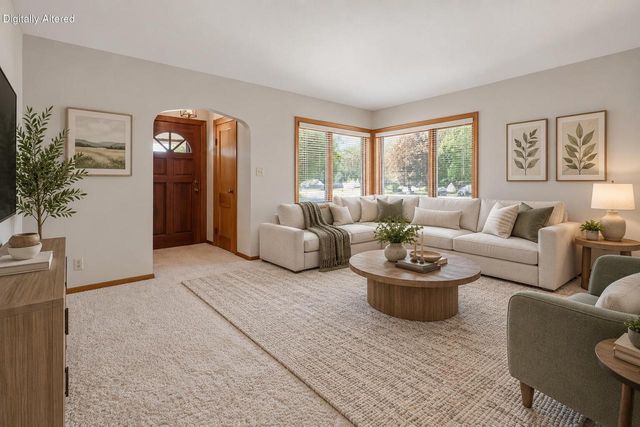 300 St Rose AVENUE, Fredonia, WI 53021