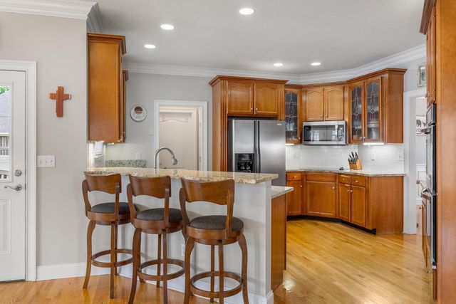 418 Champagne Circle, Ringgold, GA 30736