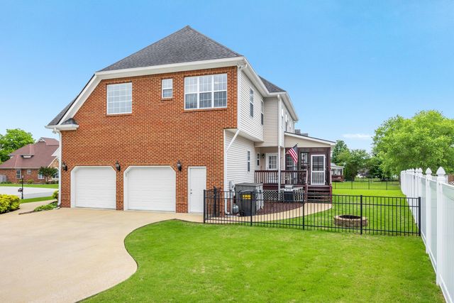 418 Champagne Circle, Ringgold, GA 30736