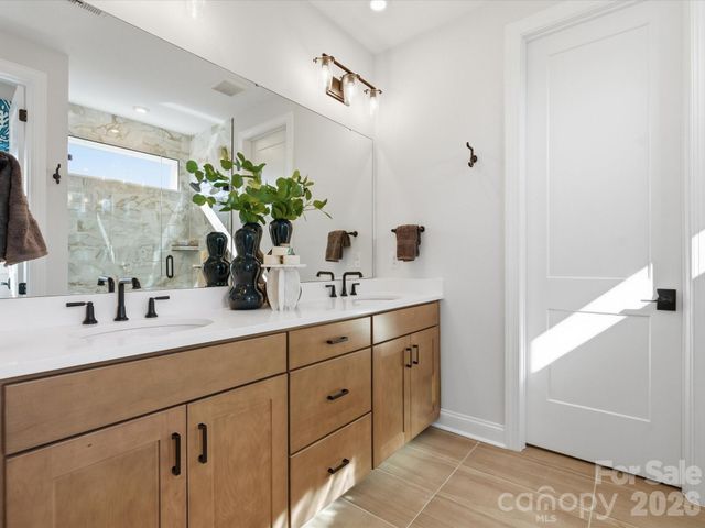 6012 Yellow Buckeye Drive, Charlotte, NC 28277