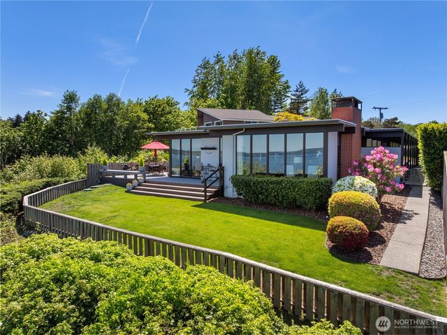 5530 Marian Drive NE, Olympia, WA 98516