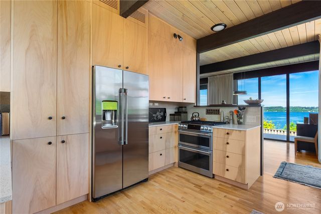 5530 Marian Drive NE, Olympia, WA 98516