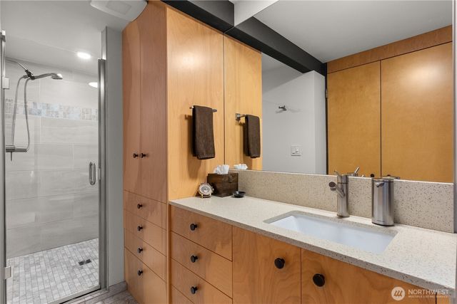 5530 Marian Drive NE, Olympia, WA 98516