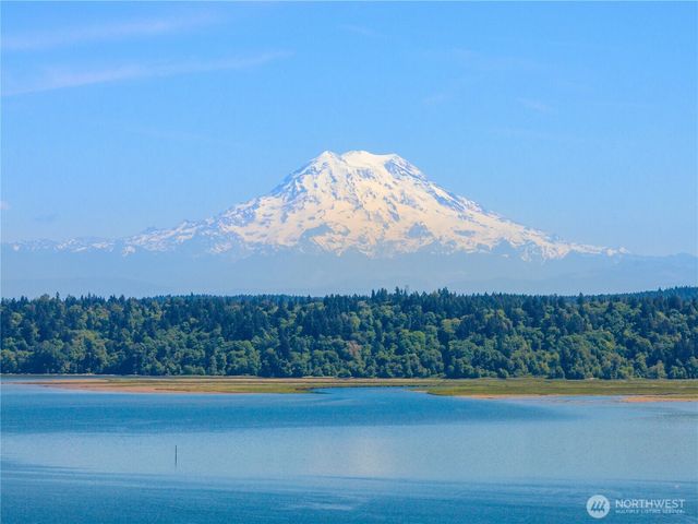 5530 Marian Drive NE, Olympia, WA 98516