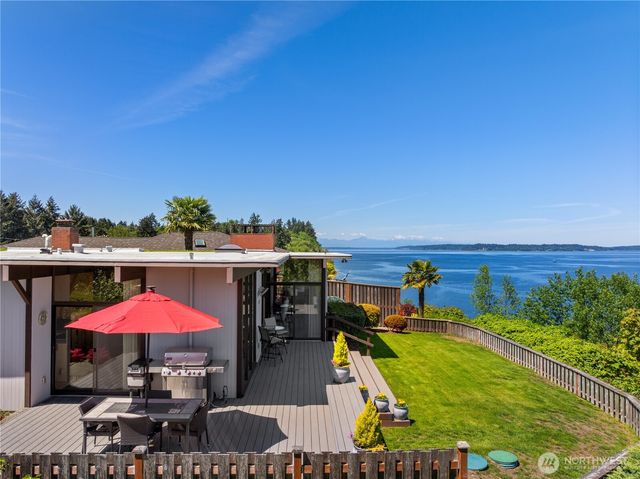 5530 Marian Drive NE, Olympia, WA 98516