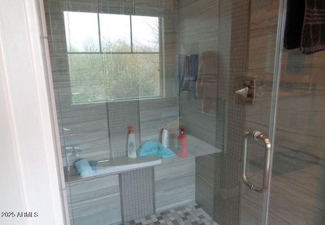 240 N SENATE Street, Chandler, AZ 85225