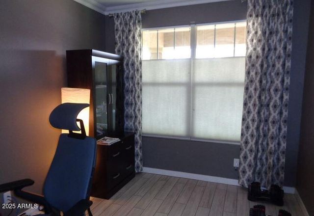 240 N SENATE Street, Chandler, AZ 85225