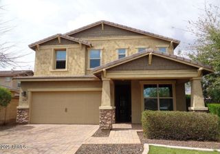240 N SENATE Street, Chandler, AZ 85225