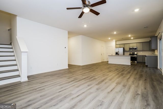 221 Paisley Way, Locust Grove, GA 30248