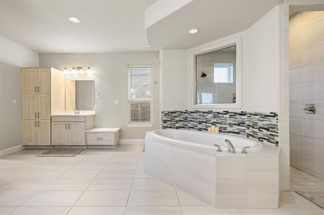 111 Tabago CT, Austin, TX 78737