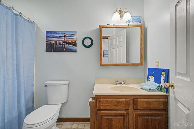 99 Arlington Avenue, Franklin, OH 45005