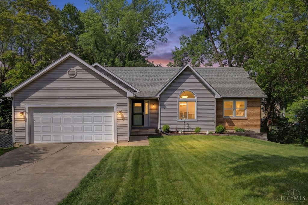 99 Arlington Avenue, Franklin, OH 45005