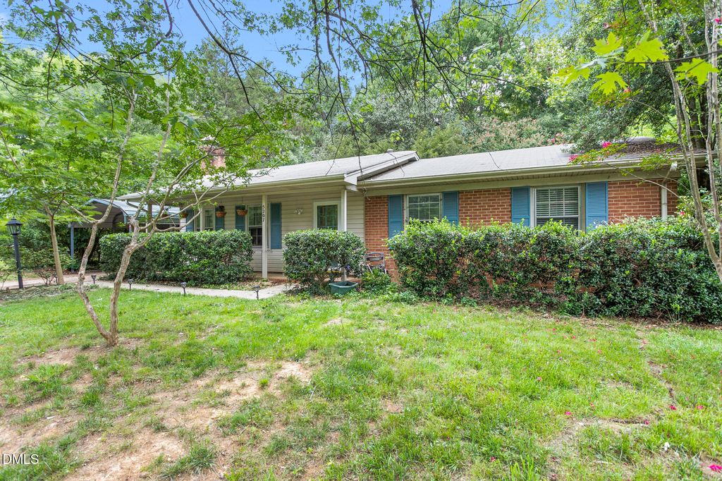 5207 Fieldbrook Drive, Greensboro, NC 27455