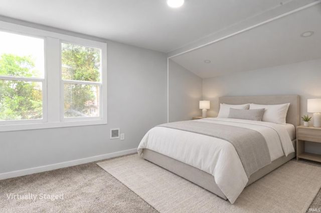 1046 Lawndale Avenue, South Bend, IN 46628