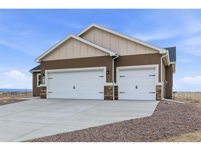 916 E Platteville Blvd, Pueblo, CO 81007