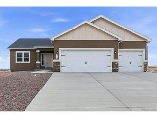 916 E Platteville Blvd, Pueblo, CO 81007