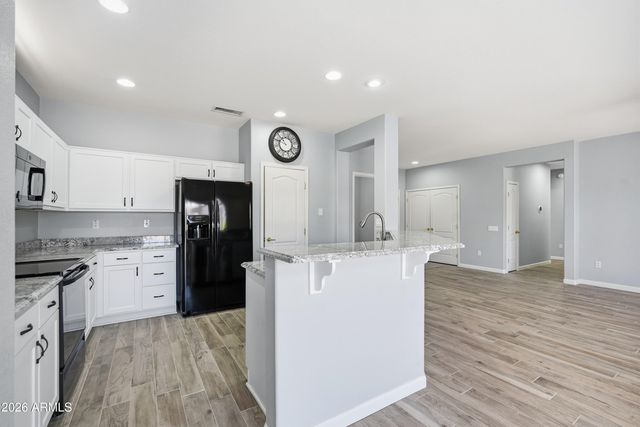 16536 W Rock Springs Lane, Surprise, AZ 85374