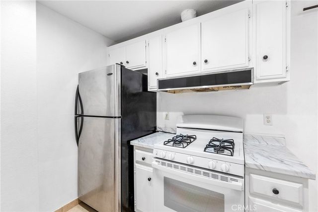 6600 Warner 115, Huntington Beach, CA 92647