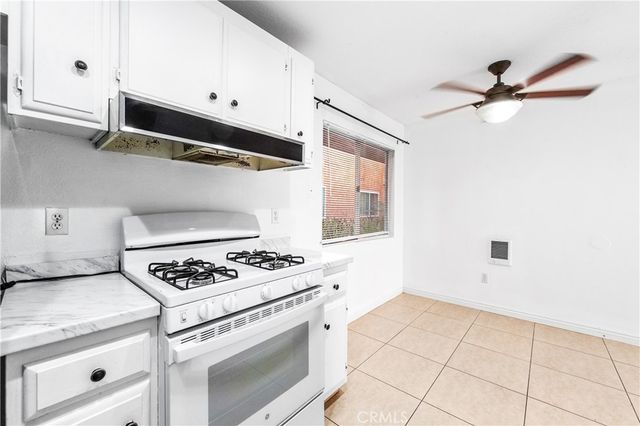 6600 Warner 115, Huntington Beach, CA 92647