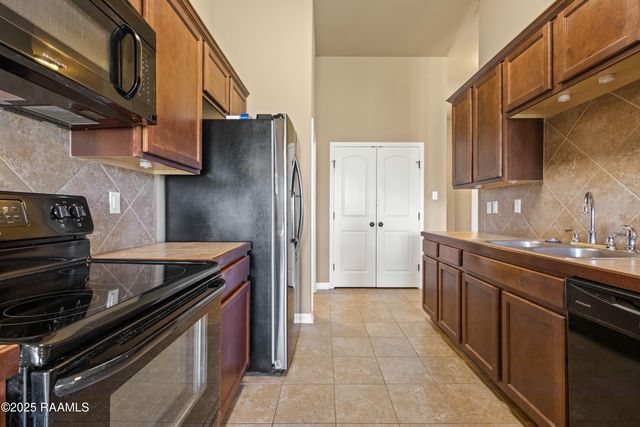 112 Broland Drive, Duson, LA 70529