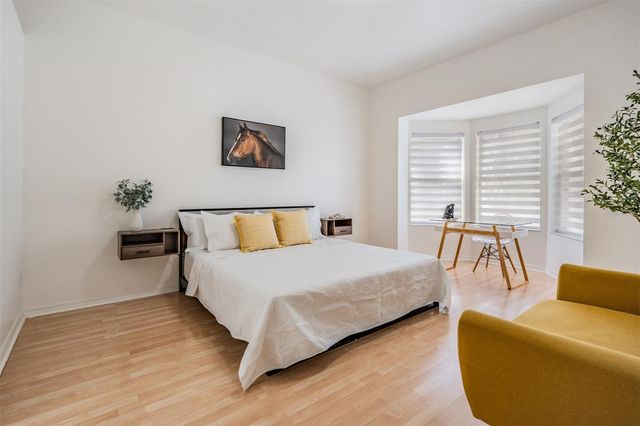 8905 W HAMILTON AVENUE, Tampa, FL 33615