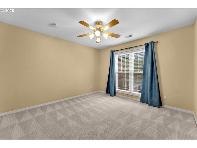 11494 Nw BLACKHAWK Dr, Portland, OR 97229