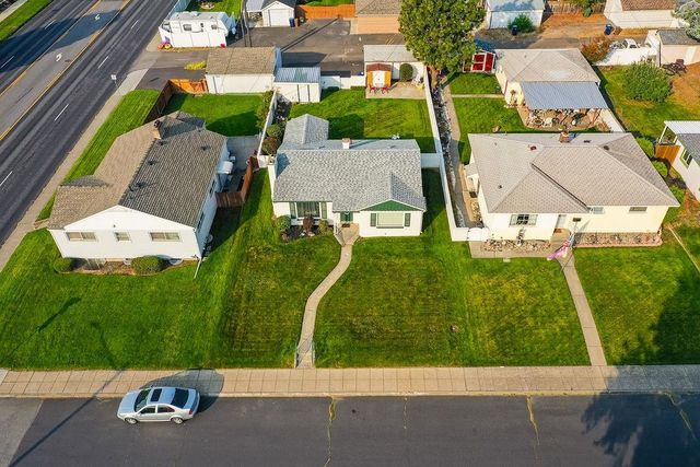 4707 N Elm St, Spokane, WA 99205