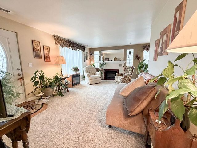 4707 N Elm St, Spokane, WA 99205