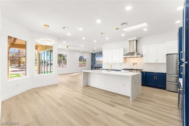 3004 Darby Falls Drive, Las Vegas, NV 89134