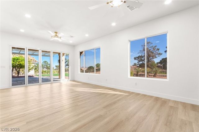 3004 Darby Falls Drive, Las Vegas, NV 89134