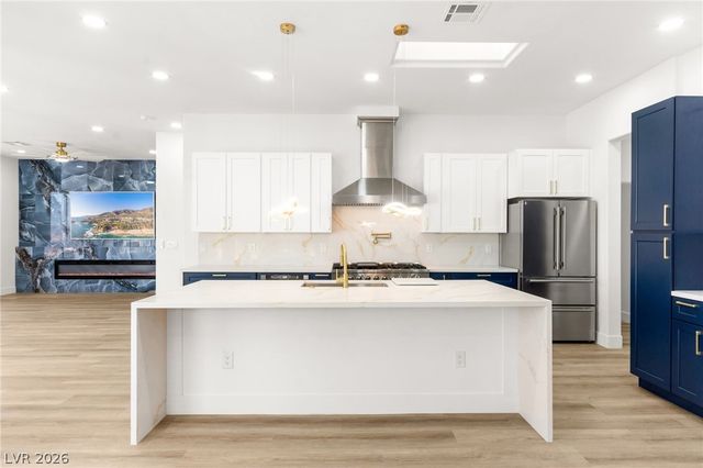 3004 Darby Falls Drive, Las Vegas, NV 89134