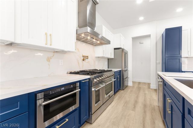 3004 Darby Falls Drive, Las Vegas, NV 89134