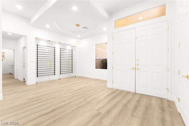 3004 Darby Falls Drive, Las Vegas, NV 89134